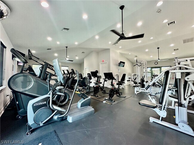 Building Photo - 2720 Cypress Trace Cir