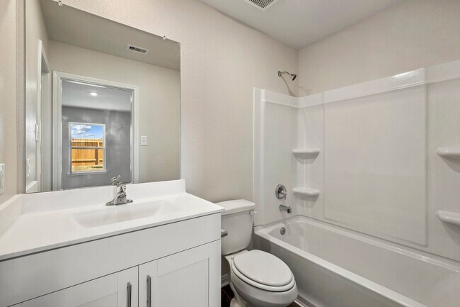 Building Photo - 10410 Red Cardinal Dr