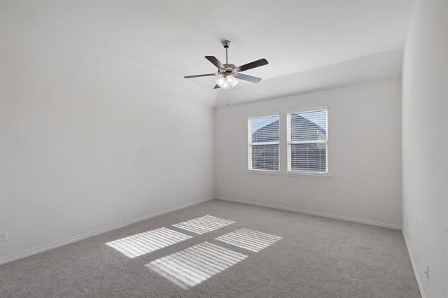 Building Photo - 11120 Canyon Oak St