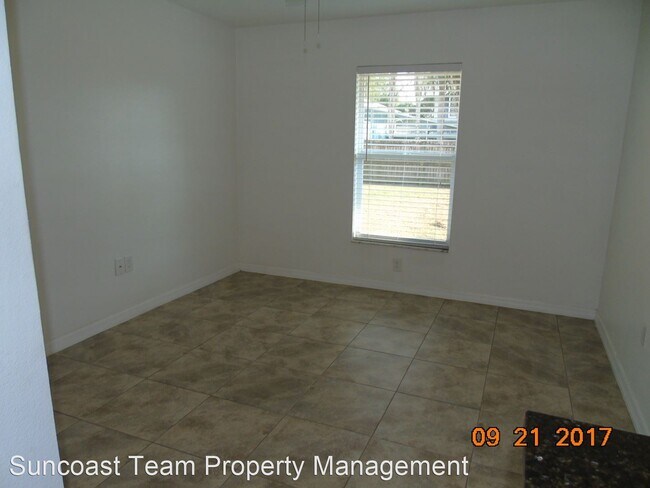 Building Photo - 2 br, 2 bath House - 11255-A Pendleton Ave