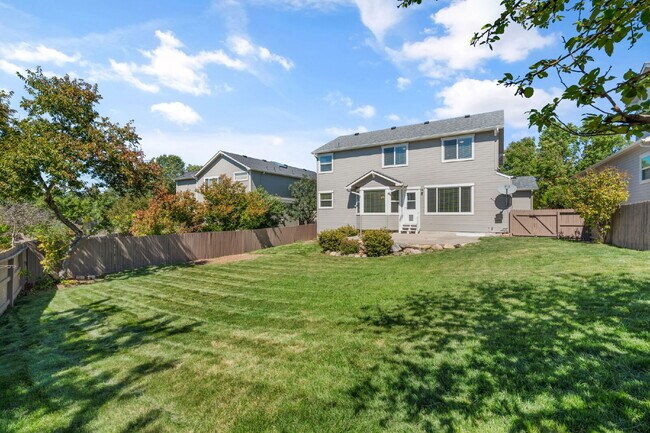 Building Photo - Spacious 4BR Home in Pine Creek – Academy D20