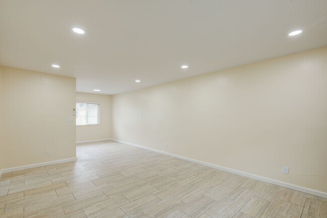 Building Photo - Vanowen Street Residences