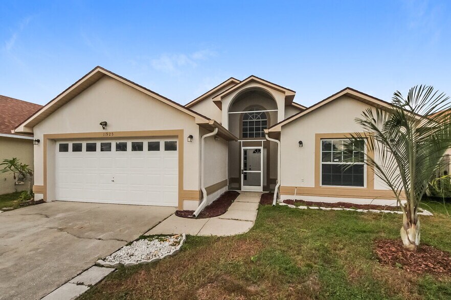 Building Photo - 11925 Hatcher Cir