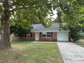 Building Photo - 506 Parkway Ct