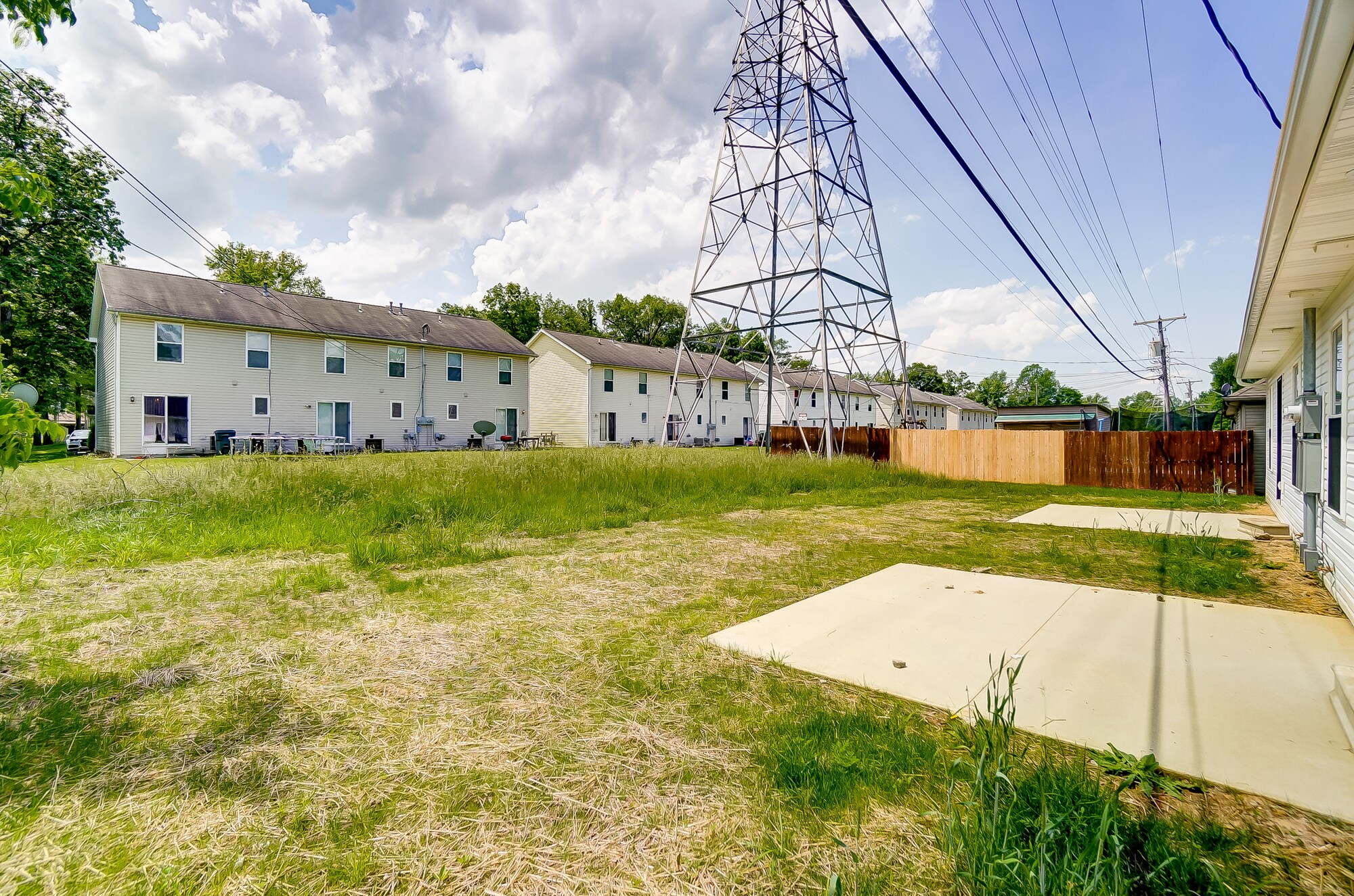 Building Photo - 3011 Cletus Pky
