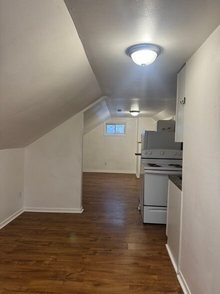Building Photo - 2937 Sachs St