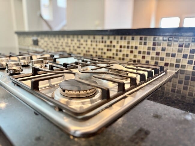 Building Photo - 1515 Birdsall St