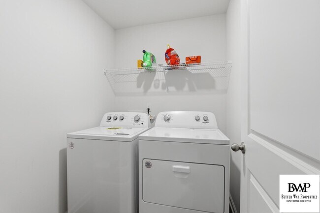 Building Photo - 1054 McKittrick Dr