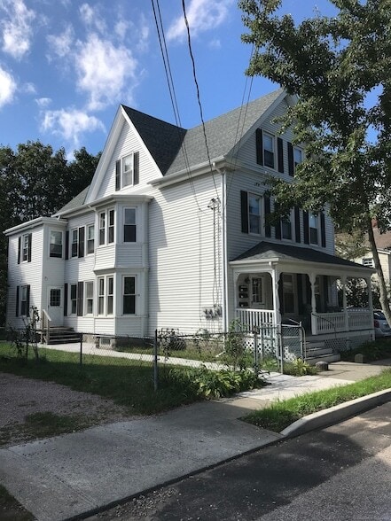 Primary Photo - 8 Lincoln Ave