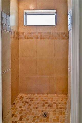 Building Photo - 59441 Pineridge Rd