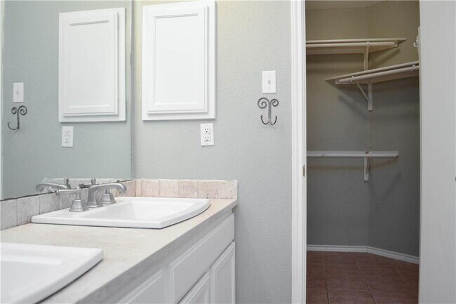 Building Photo - 1711 Chamois Knls None