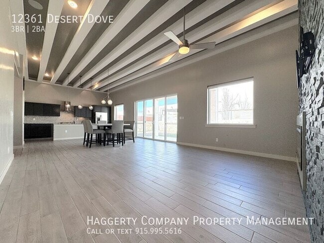 Building Photo - 12361 Desert Dove Ave