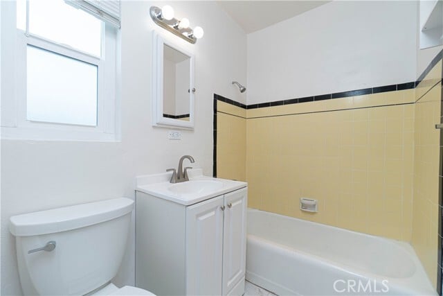 Building Photo - 745 N Currier St