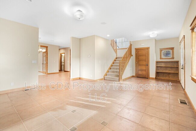 Building Photo - 3270 N Waterwood Ln