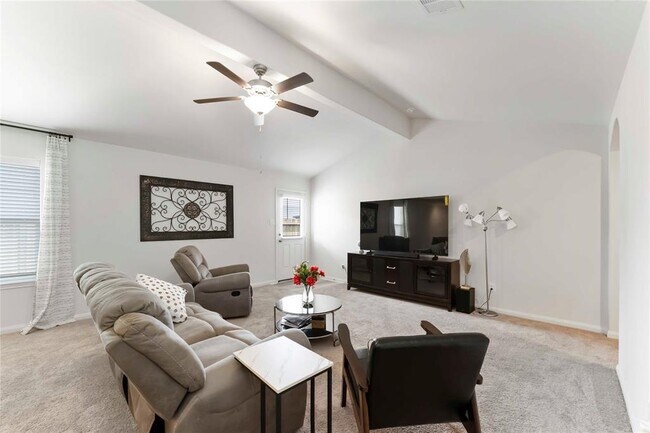 Building Photo - 408 Elaine Vly Dr