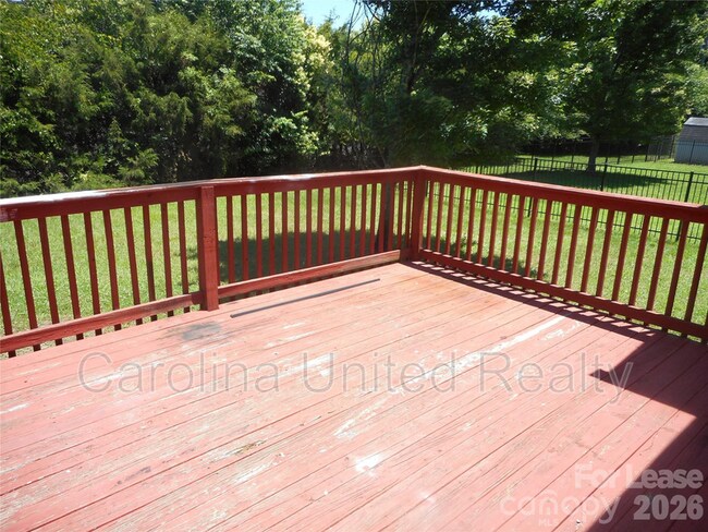 Building Photo - 1128 Steele Meadows Dr