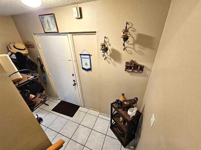 Building Photo - 40 NW 87th Ave