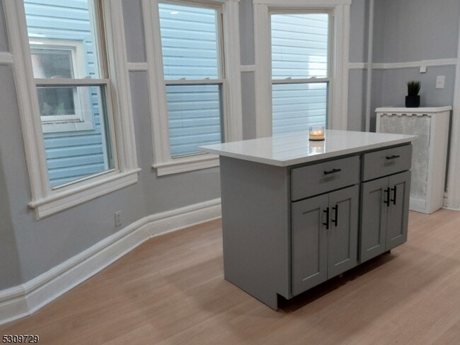 Building Photo - 138 Watchung Ave