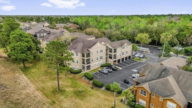 Building Photo - 404 Summit Ridge Pl