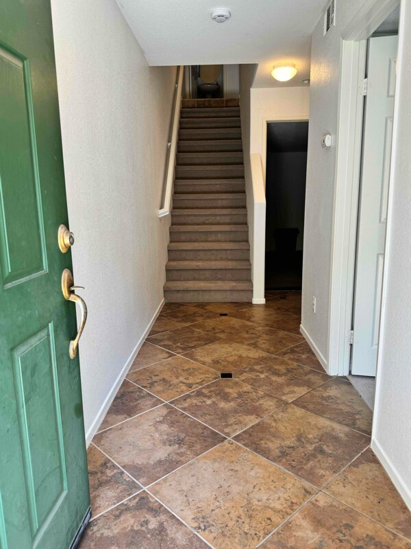 Building Photo - 16916 Hutchins Landing