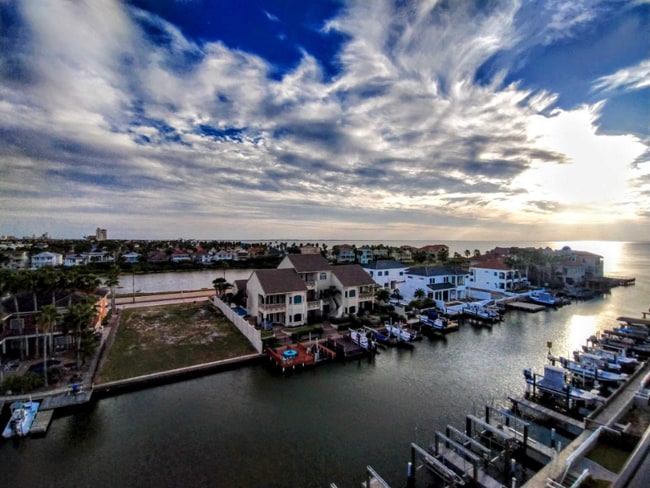 Building Photo - 6403 Padre Blvd