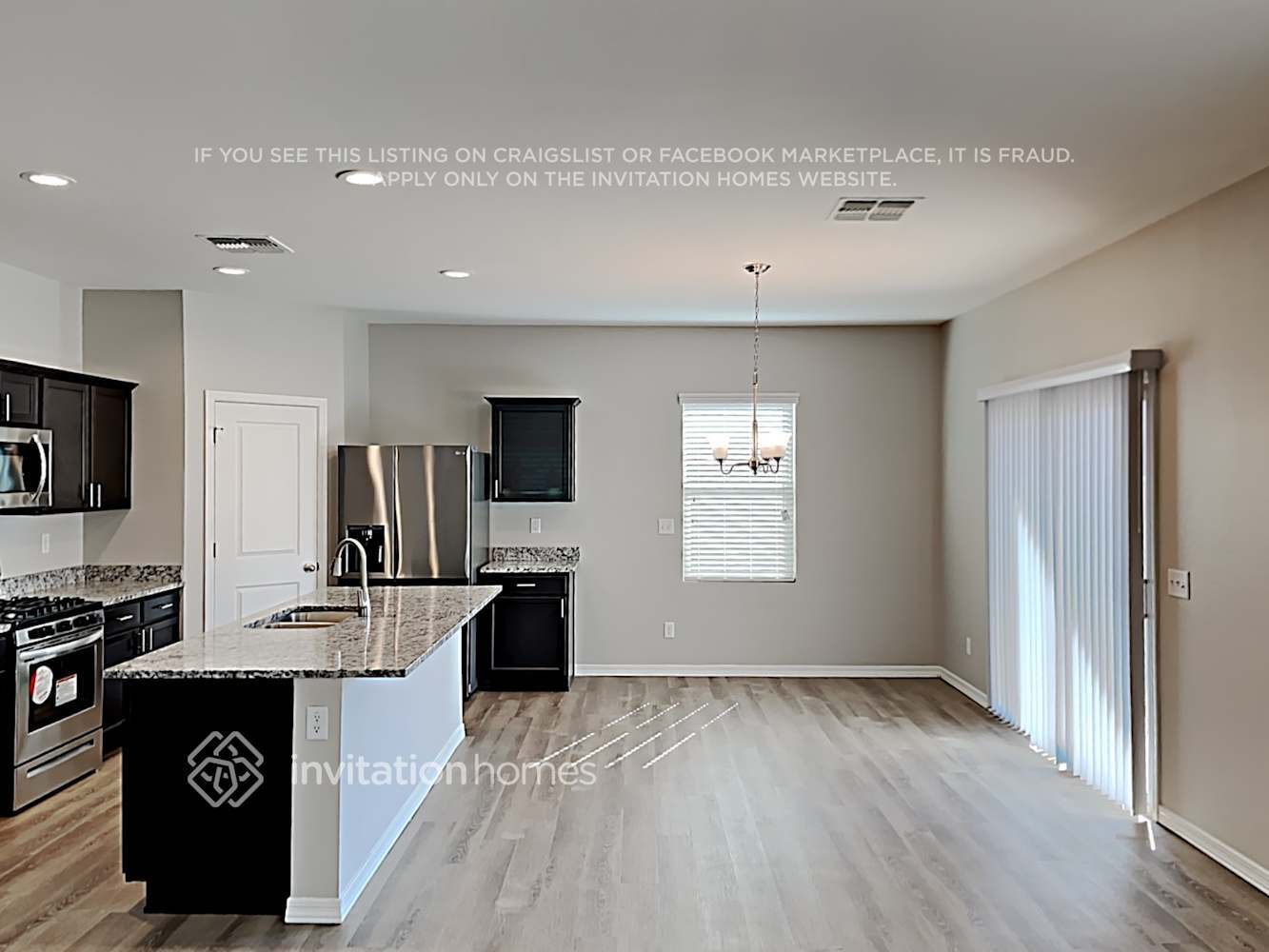 Building Photo - 395 W White Sands Dr