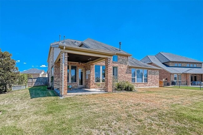 Building Photo - 28214 Evergreen Cove Ln