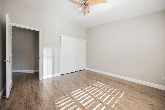 Building Photo - Gorgeous 1 Story Home in Gated Community