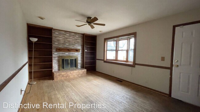 Building Photo - 3 br, 2.5 bath House - 842 Kent Ave