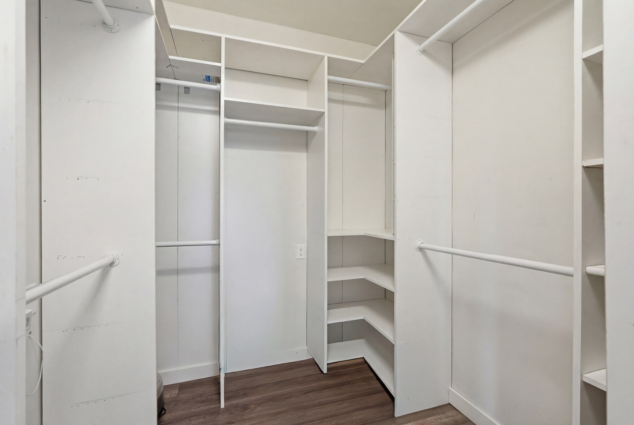 Building Photo - 8647 Corbin Ave