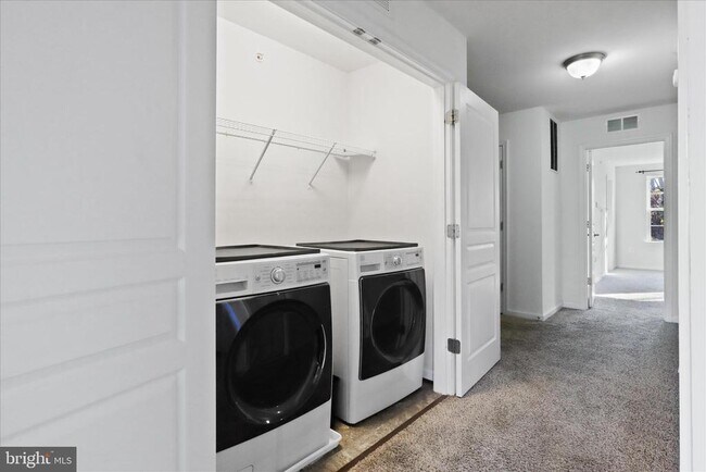 Building Photo - 14766 Malloy Ct