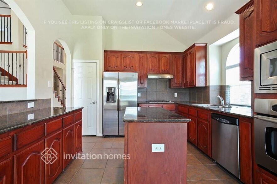 Building Photo - 116 Monticello Dr