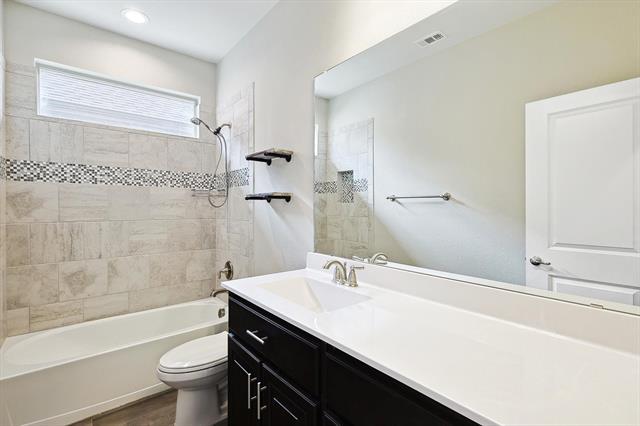 Building Photo - 2108 Blackrail Ct