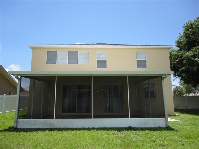 Building Photo - 1101 Blufield Avenue