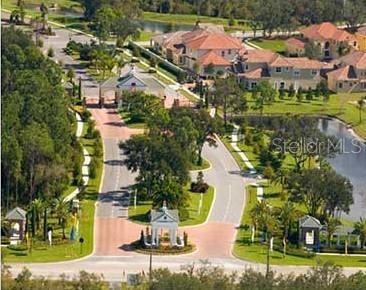 Building Photo - 2333 Pinehurst Ct