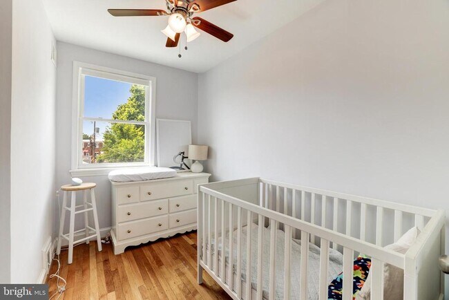 Building Photo - 241 Lynhaven Dr