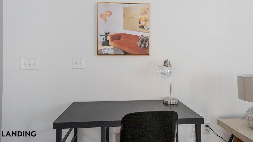 Building Photo - 2800 Milan Ct