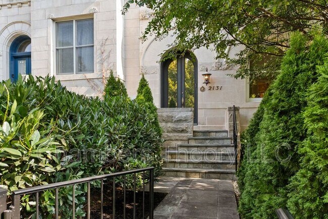 Building Photo - 2131 S St NW