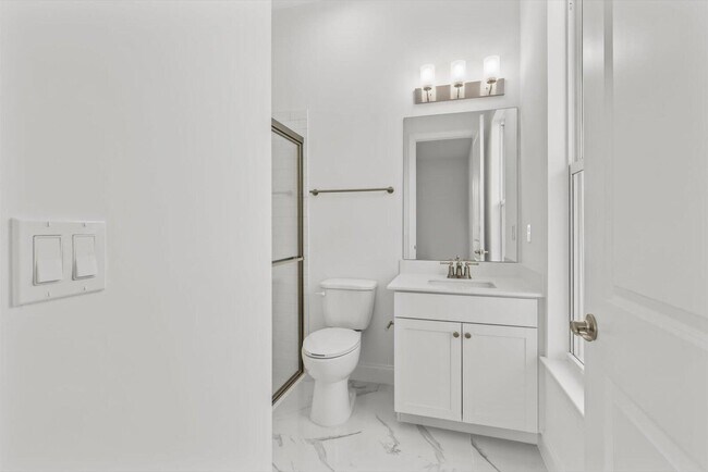 Building Photo - 10264 Field Flower Trl