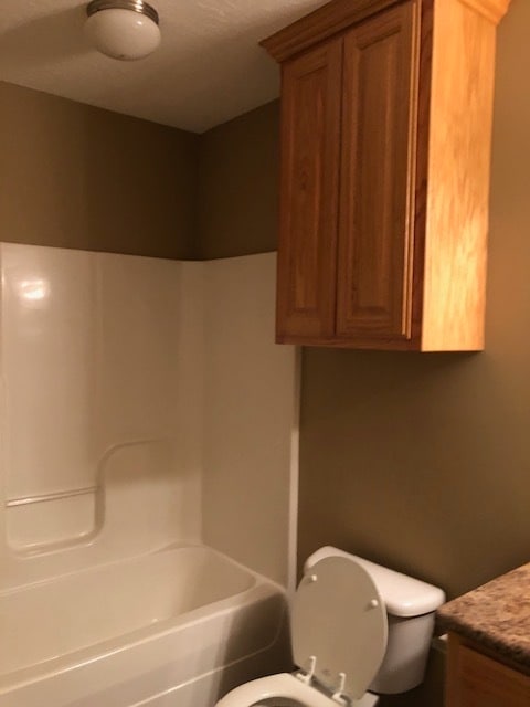 Building Photo - 65 Hidden Pointe Dr
