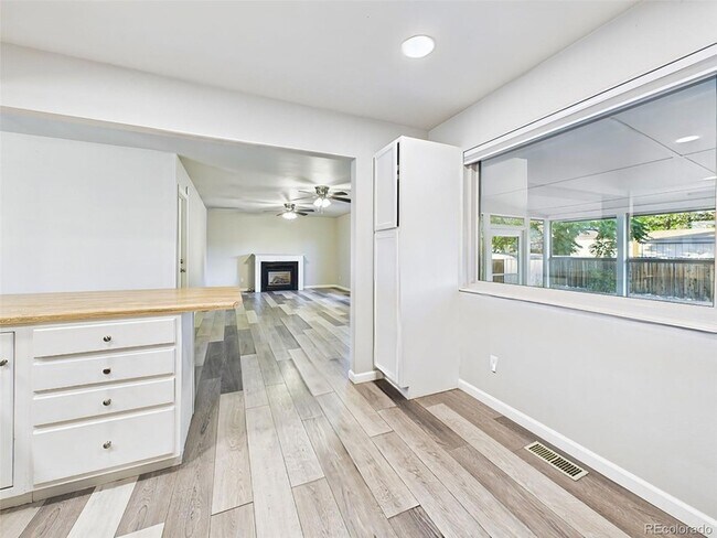 Building Photo - 3065 Penmoor Dr