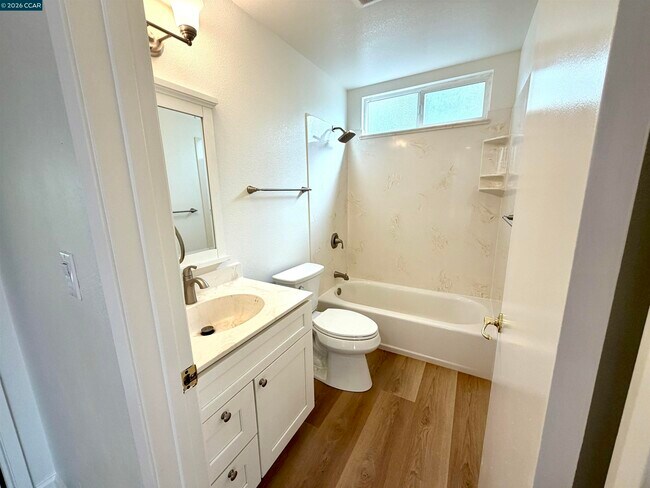 Building Photo - 2946 St Denis Dr