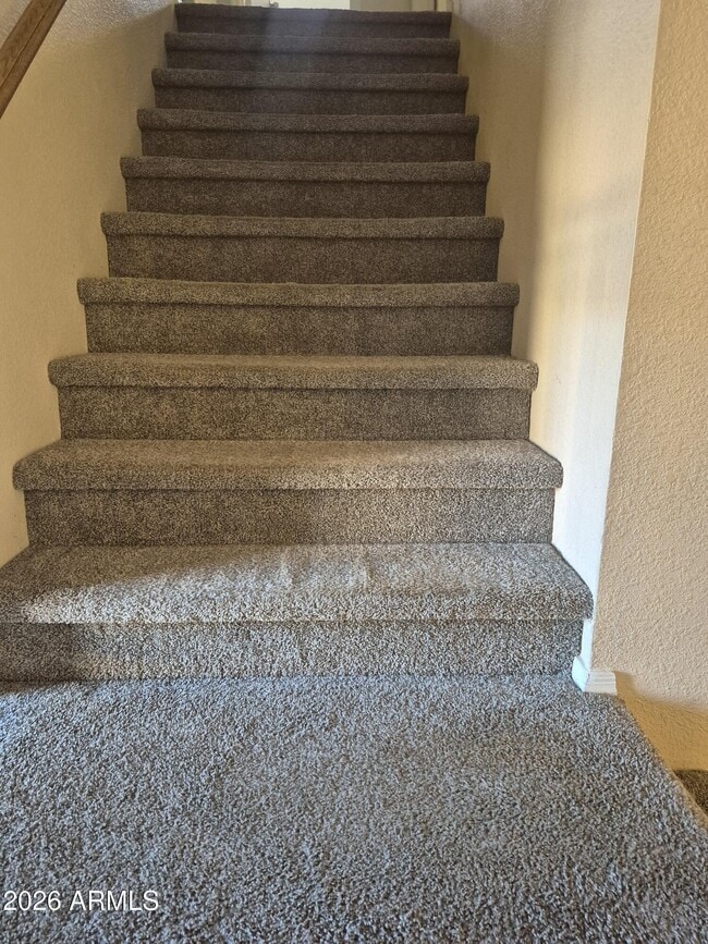 Building Photo - 13812 S 36th Way