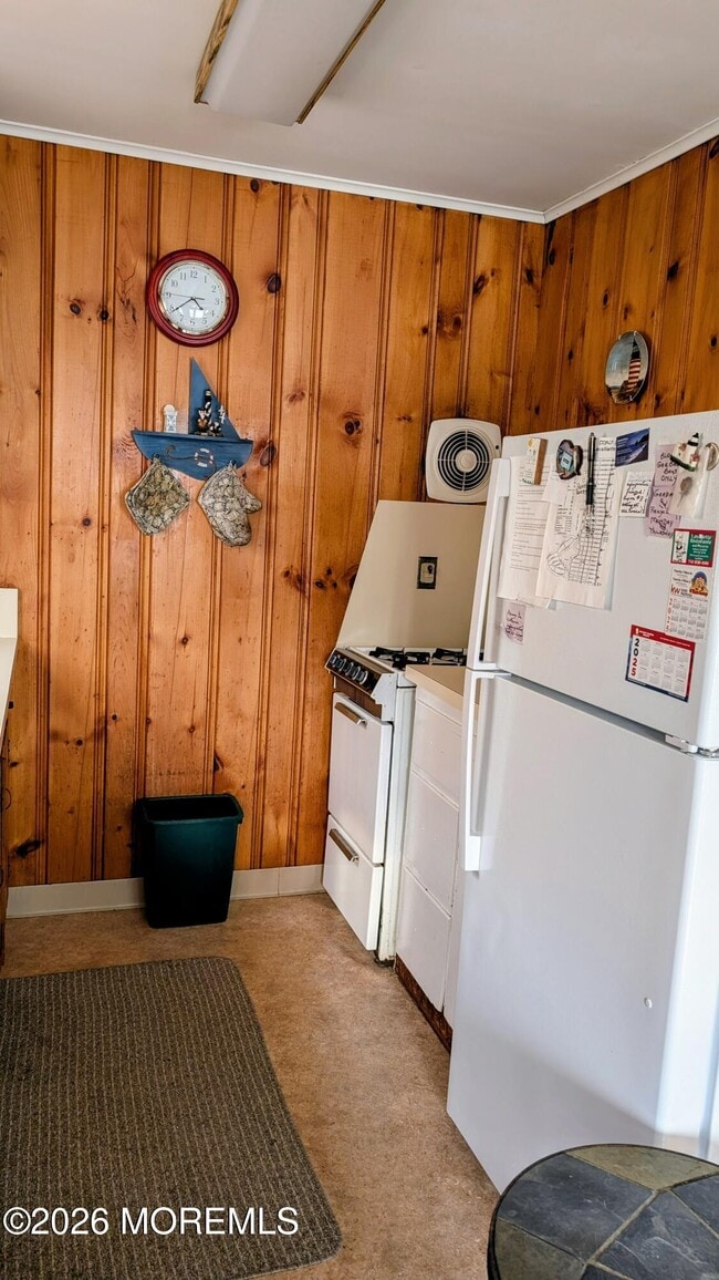 Building Photo - 5 New Brunswick Ave