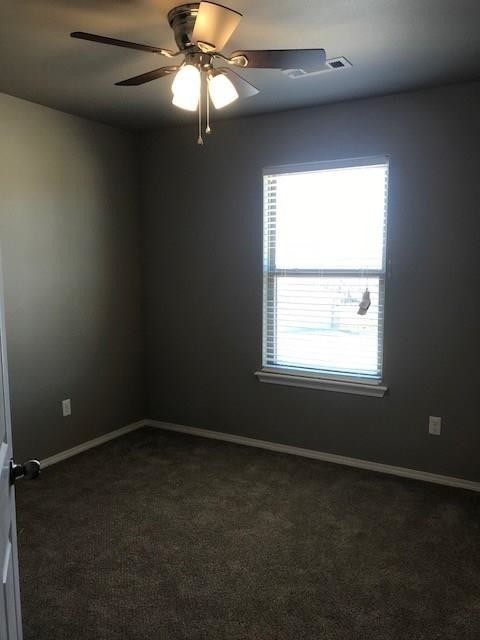 Building Photo - 604 SW Loudon Dr