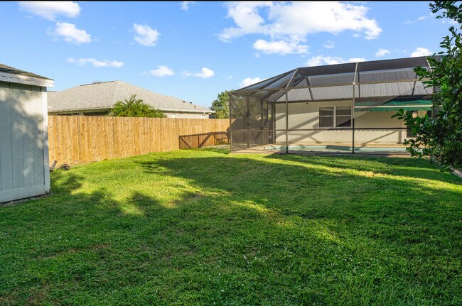 Building Photo - 2230 SE Dill Ln