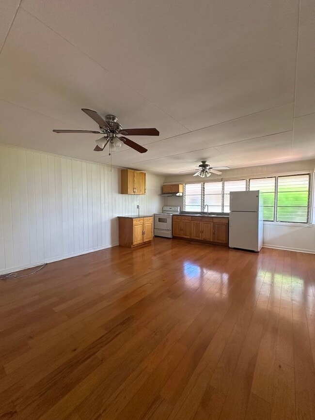 Building Photo - Koko Head Ave