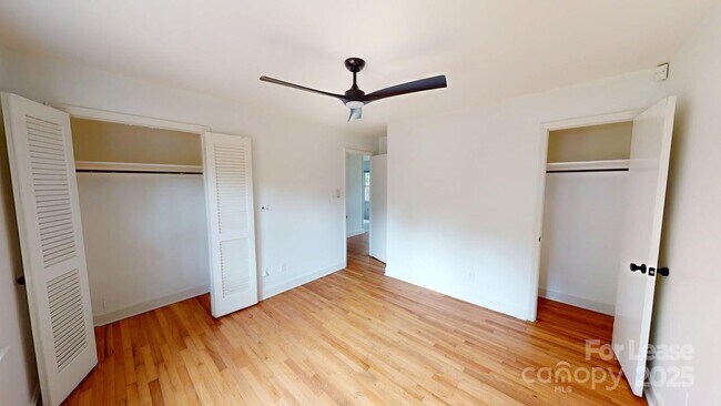 Building Photo - 1510 Woodhill Ln
