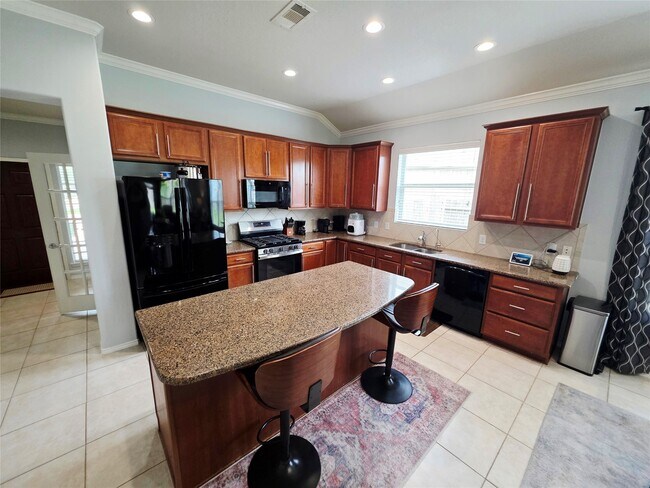 Building Photo - 7142 Breton Bay Pass