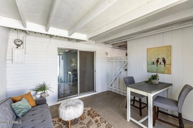 Building Photo - 10362 W Oakmont Dr